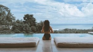 Read more about the article Outdoor Infinite Pool is Back